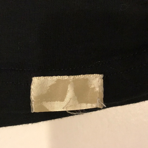 👚CONVERSE black “I Rock Converse” painted tee NWT - Picture 6 of 7